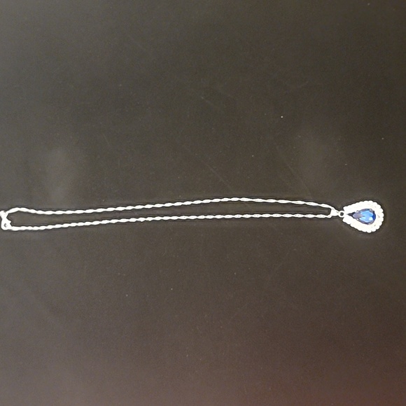 Elegant Silver Necklace with Blue Teardrop Pendant - Picture 2 of 6